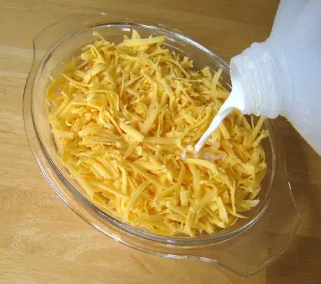 Image titled Cheese_sauce3