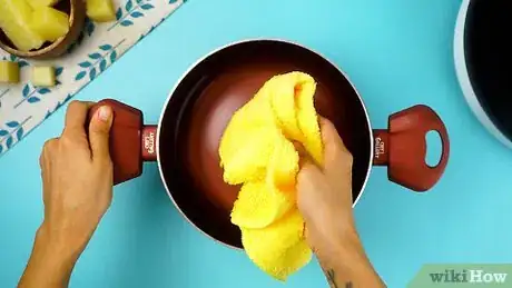 Image titled Remove Beeswax from Metal Step 7