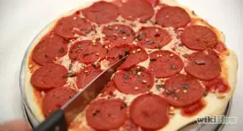 Make Pepperoni Pizza