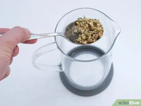 Image titled Make Chamomile Tea Popsicles Step 8