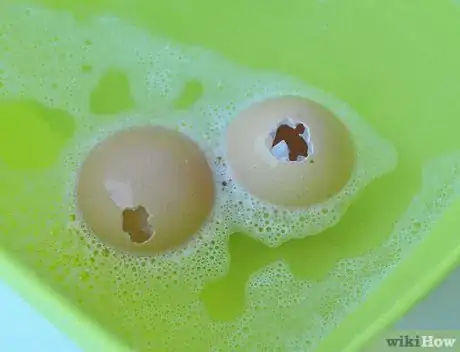 Image titled Make Crayon Egg Candles Step 4