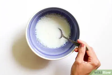 Image titled Serve Strawberries and Cream Step 9