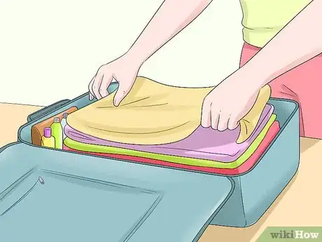 Image titled Get Organized for a Business Trip Step 5