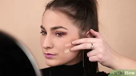 Image titled Use a Makeup Kit Step 1