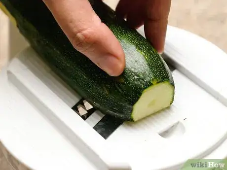 Image titled Make Zucchini Noodles Step 4
