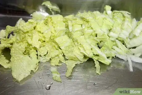 Image titled Make Wonton Soup Step 1