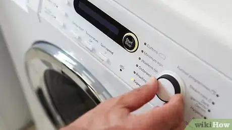 Image titled Clean a Golf Ball Step 5