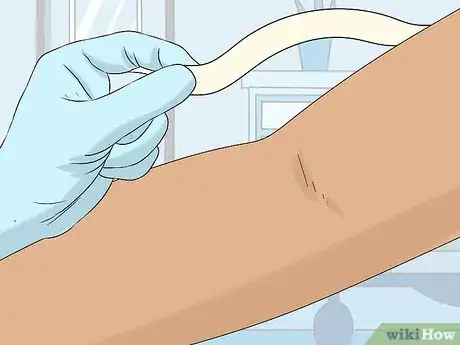 Image titled Inject Into a Vein Step 14