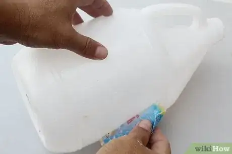 Image titled Make Upcycled Planters Step 6