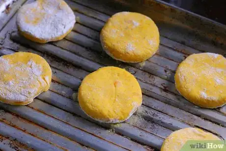 Image titled Make Pumpkin Biscuits Step 7