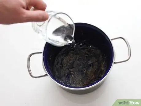 Image titled Remove Burnt Food from a Pot Step 1