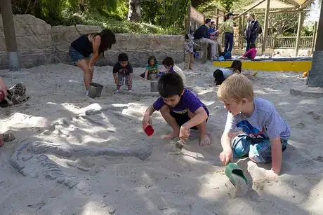 Image titled 8160232768_c98a1ca8f9_z