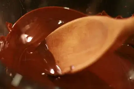 Image titled Melting chocolate