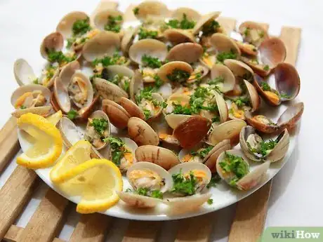 Image titled Cook Little Neck Clams Step 10