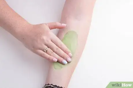 Image titled Make a Green Tea Body Wrap Step 7