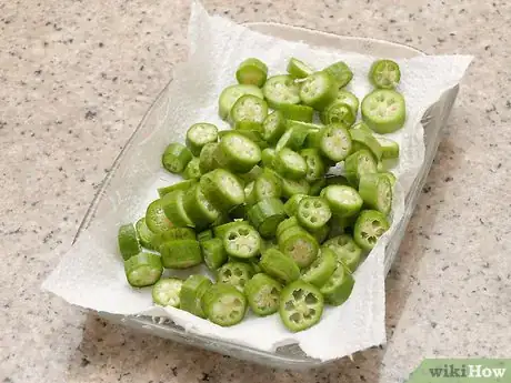 Image titled Cook Okra Step 4