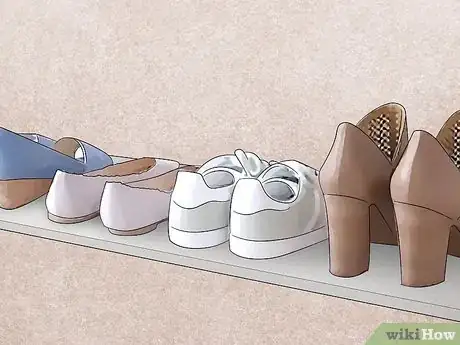 Image titled Decorate Glass Shelves Step 8