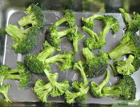 Image titled Make Oven Roasted Broccoli Step 3