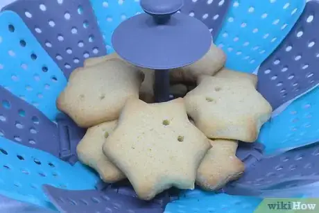 Image titled Store Homemade Cookies Step 1