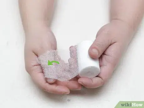 Image titled Strap a Thumb Step 4