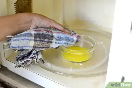 Image titled Make Chocolate Lip Balm Step 2