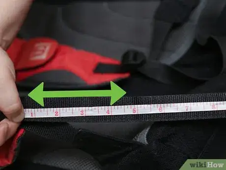 Image titled Shorten Backpack Straps Step 2