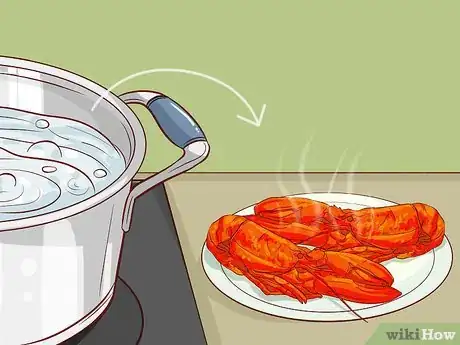 Image titled Make a Connecticut Lobster Roll Step 4