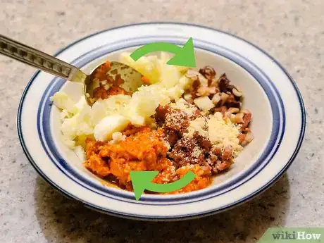 Image titled Make Stuffed Zucchini Step 4