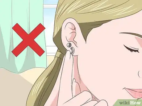 Image titled Reduce Pain Caused by a New Piercing Step 6