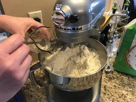 Image titled Combine mixes