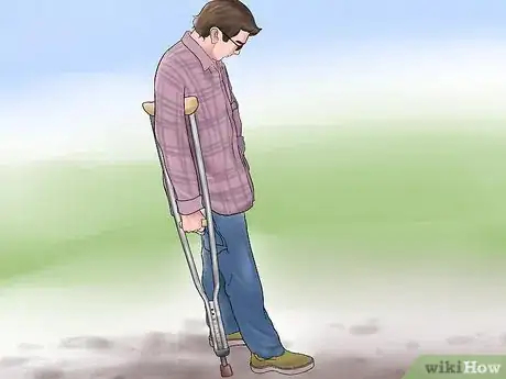 Image titled Fit Crutches Step 11