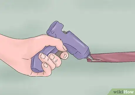 Image titled Make a No‐Sew Ruffled Tree Skirt Step 24