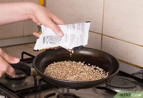 Image titled Toast Sunflower Seeds Step 10