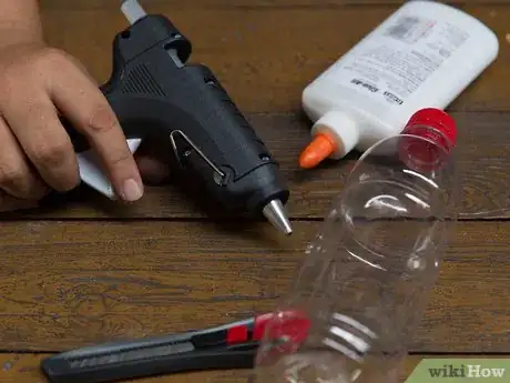 Image titled Make a Puppet with an Empty Bottle and a Broom Stick Step 5