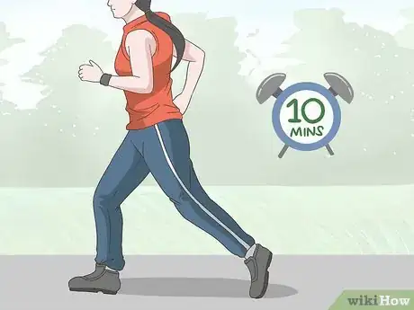 Image titled Avoid Patellar Tendonitis Step 1