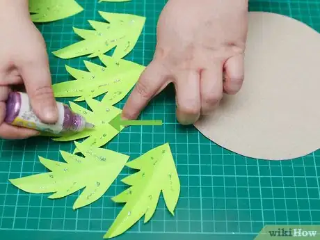 Image titled Make a Paper Wreath Step 11