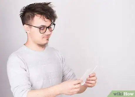 Image titled Take Your Own Headshot Step 15