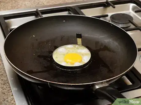 Image titled Make an Egg McMuffin Step 3