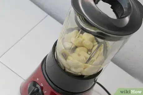 Image titled Freeze Garlic Step 9