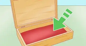 Make Cigar Box Purses