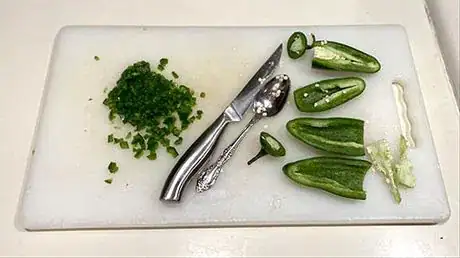 Image titled WH_STEP_8