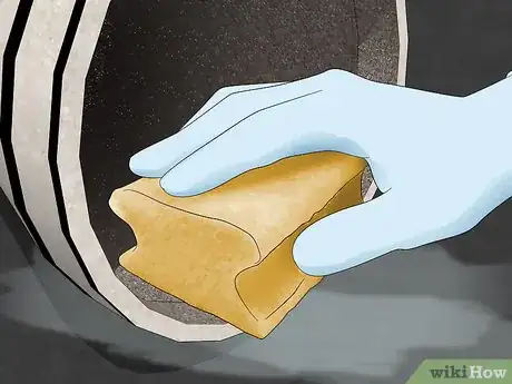 Image titled Remove Ants from Potted Plants Step 11