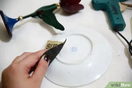 Image titled Make a Cake Stand Step 3