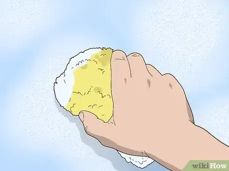 Image titled Sponge Paint a Bathroom Step 13