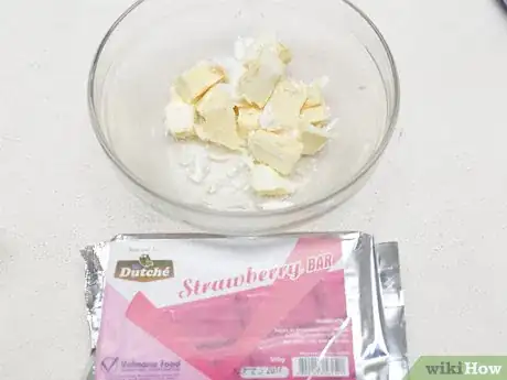 Image titled Make Oreo Cookie Balls Step 17