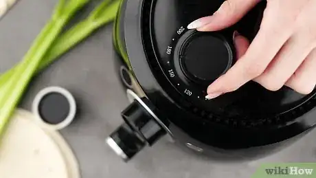 Image titled Cook Chips in an Airfryer Step 18