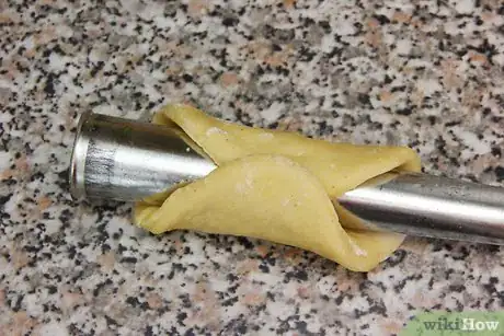 Image titled Make Cannolis Step 7