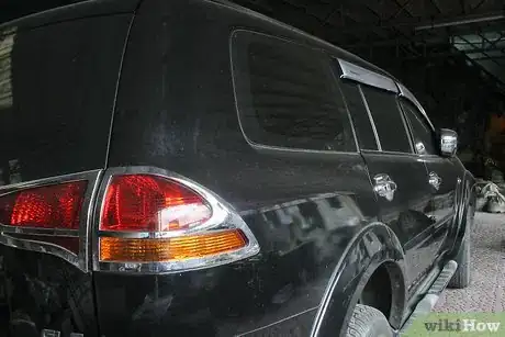 Image titled Make Your Own Roof Crossbars Step 1