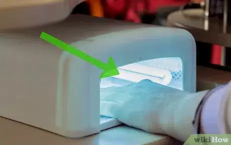 Image titled Use Mirror Powder on Nails Step 2