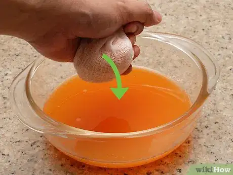 Image titled Make Turmeric Smoothies Step 2